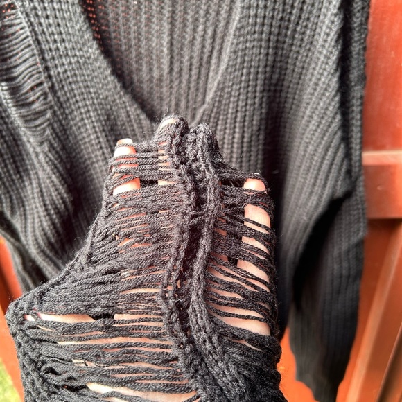 Black long sleeve sweater dress - Picture 3 of 5